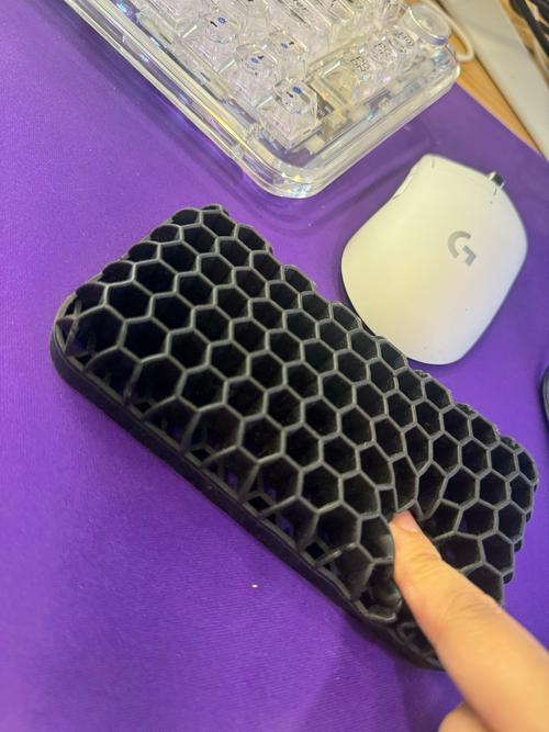 键盘手托 tpe透气机械键盘手托 鼠标腕托护腕舒适男生黑色白腕垫